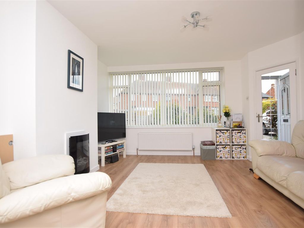 3 bed semidetached house to rent in Ullswater Road, Southmead, Bristol