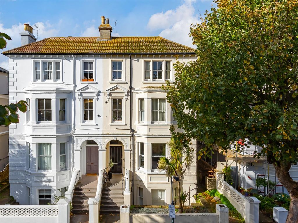 2 bed flat for sale in Ventnor Villas, Hove BN3 Zoopla