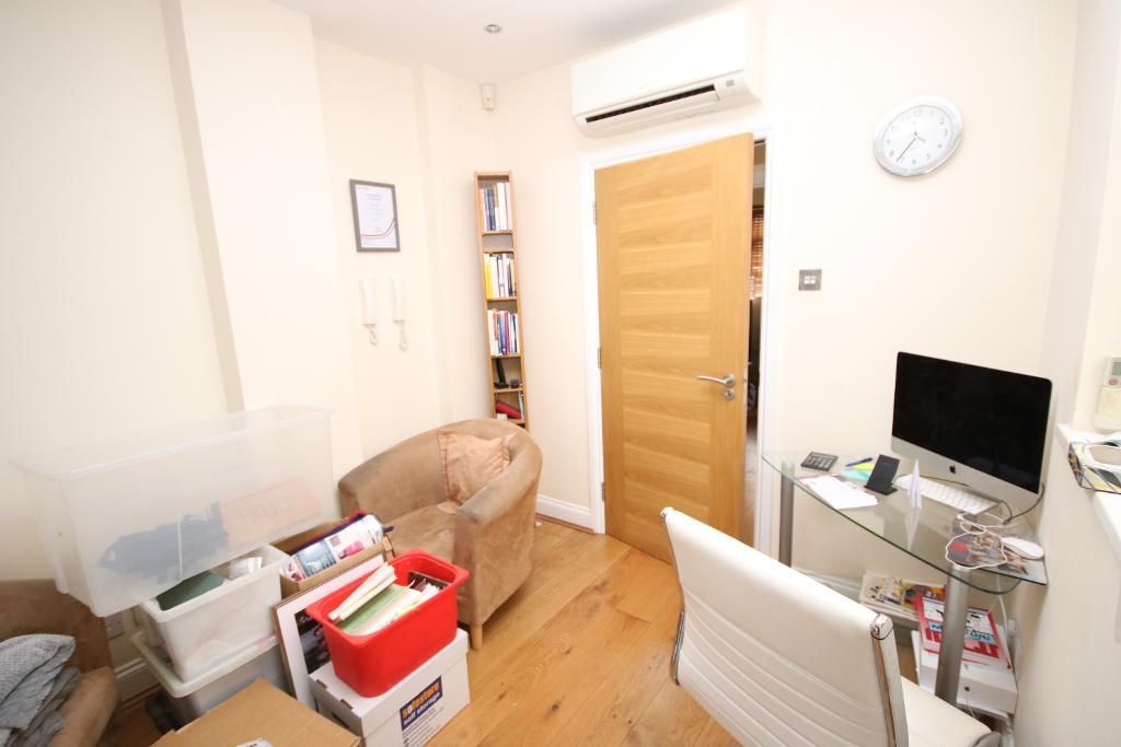 Studio to rent in Harrowes Meade, Edgware, Middlesex HA8 Zoopla