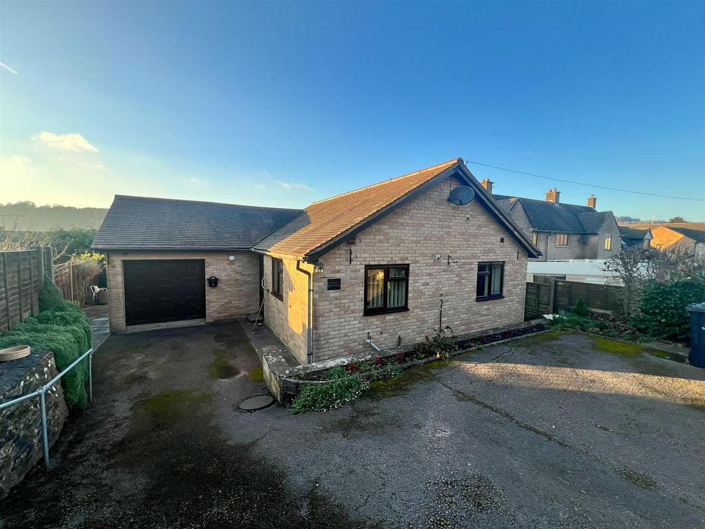 2 bed bungalow for sale in Silver Street, Littledean, Cinderford GL14