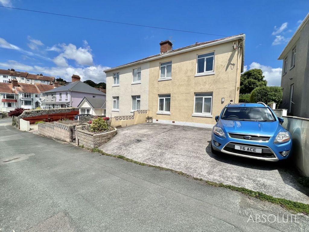 Westhill Avenue, Torquay, Devon TQ1  