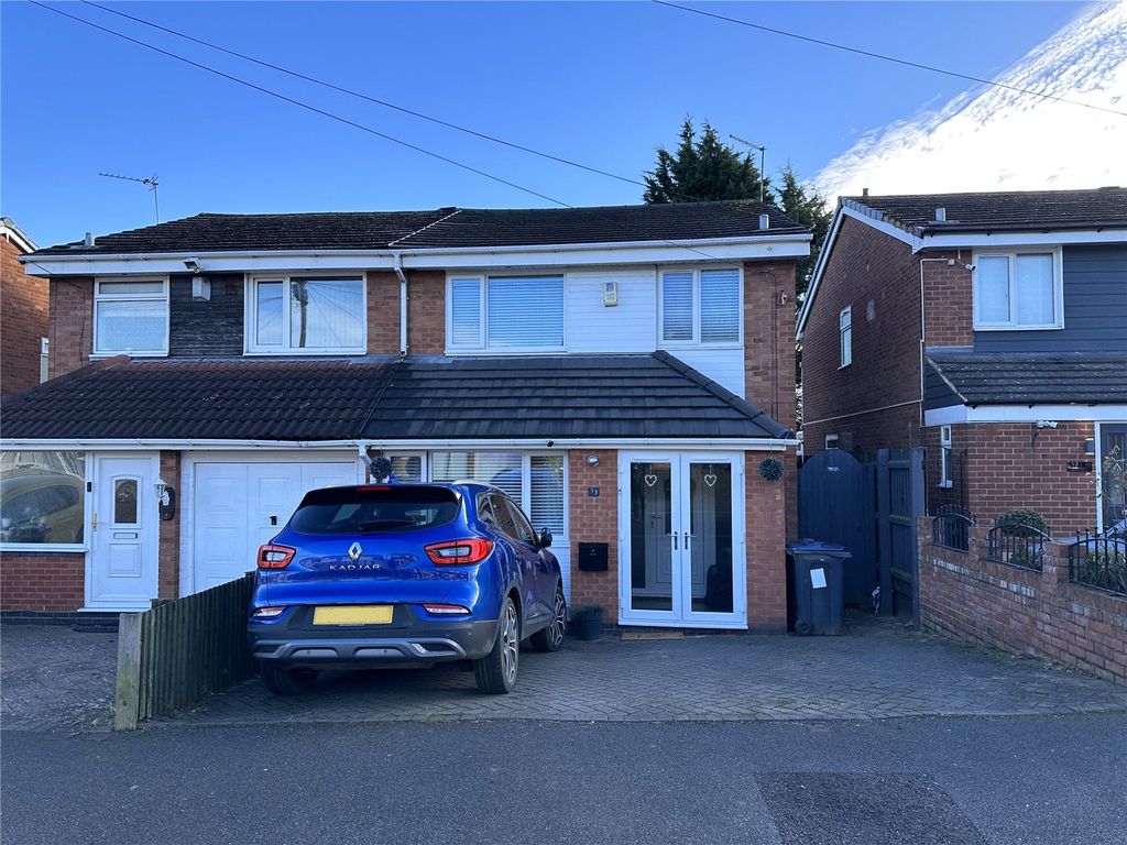 3 bed semidetached house for sale in Westacre Gardens, Birmingham