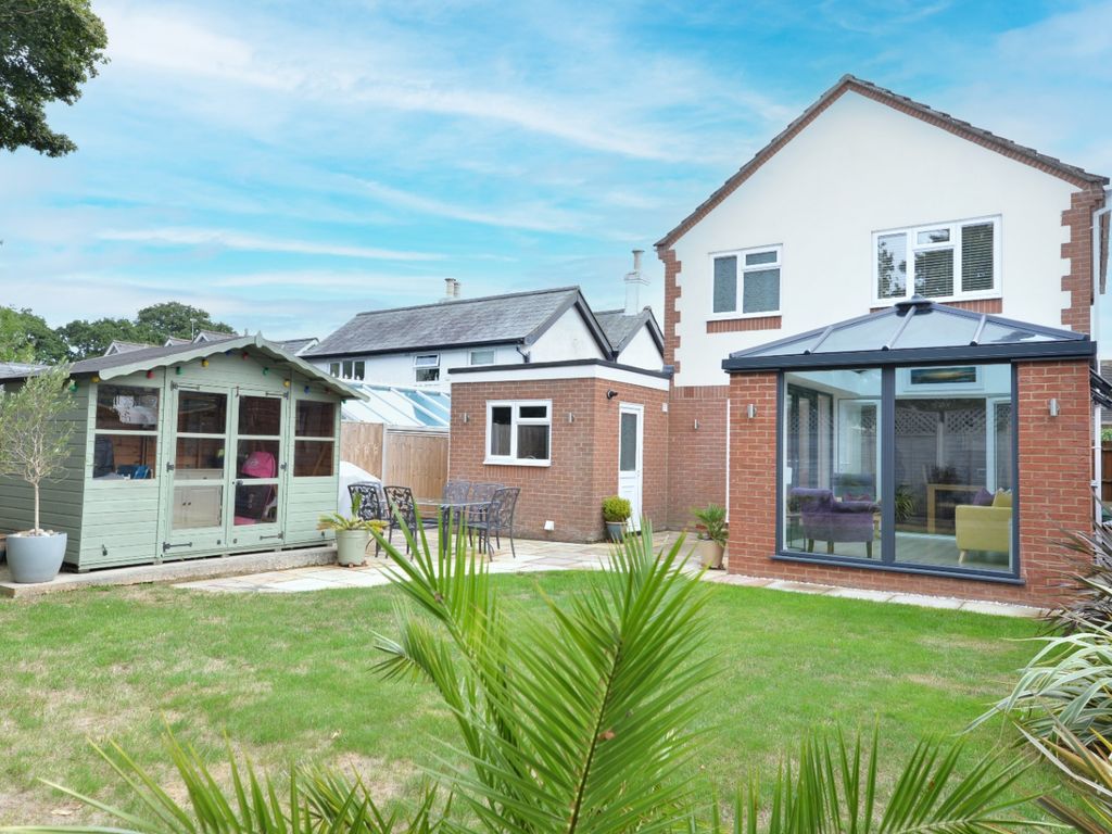 3 bed detached house for sale in Andrew Lane, Ashley, New Milton BH25