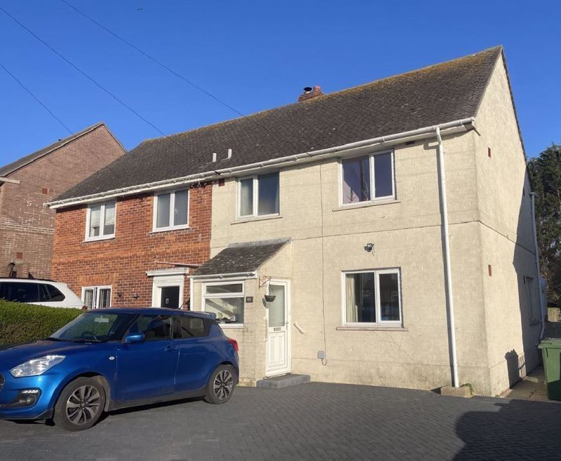 3 bed semidetached house for sale in Doncaster Road, Wyke Regis