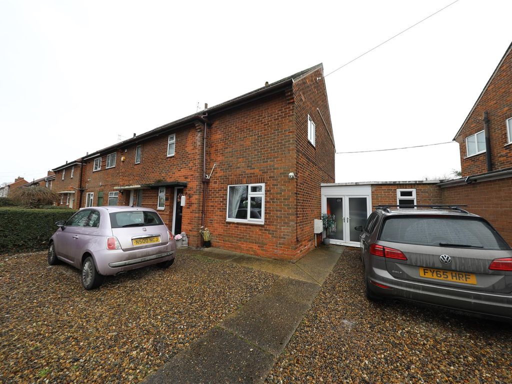 3 bed end terrace house for sale in The Garth, Cottingham HU16 Zoopla