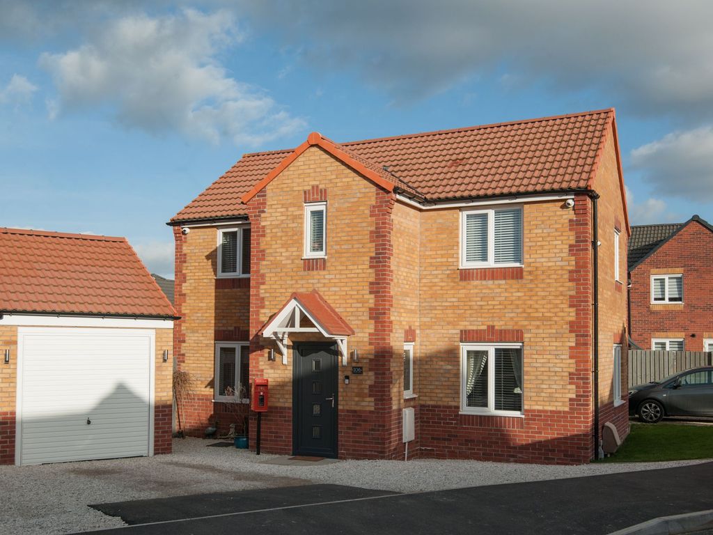 4 bed detached house for sale in Masefield Avenue, Holmewood S42 Zoopla