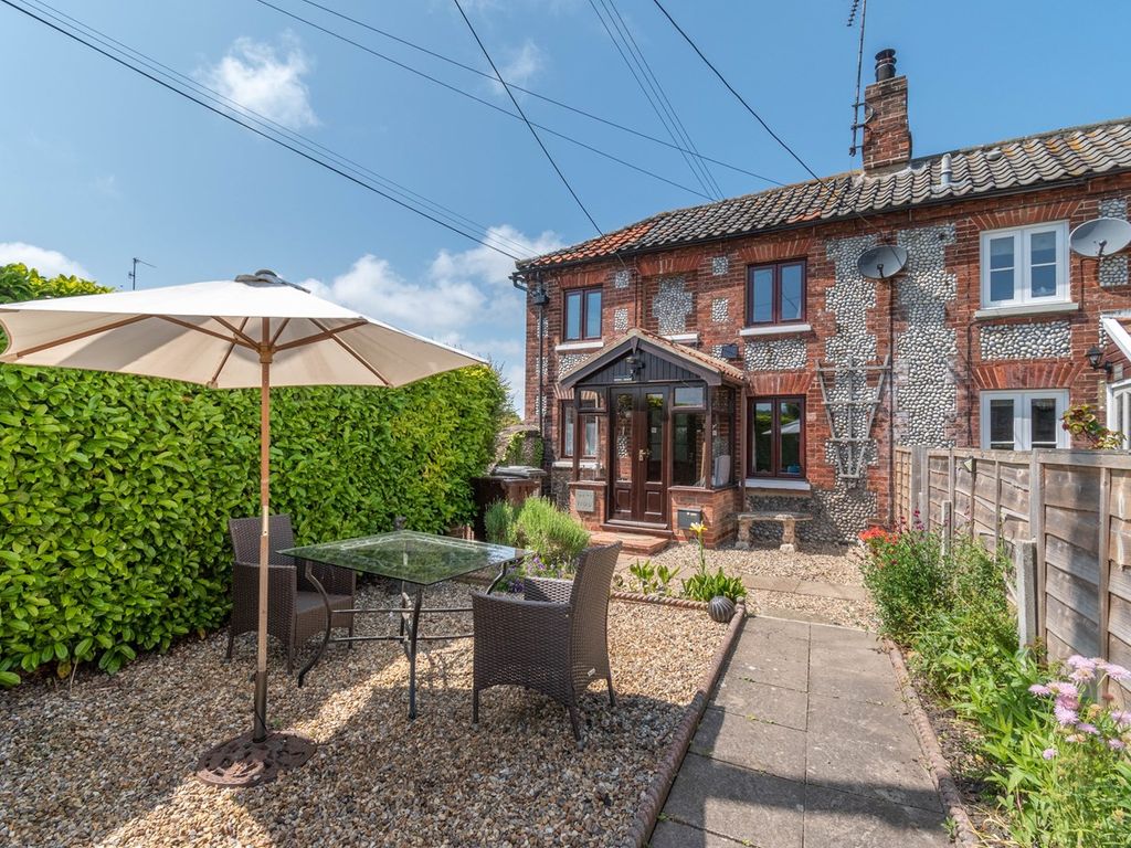 1 bed cottage for sale in Wells Road, Stiffkey NR23, £299,950 Zoopla