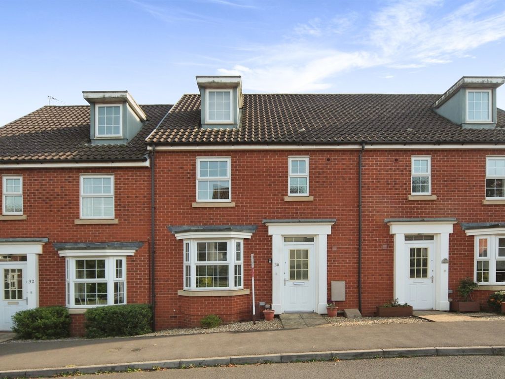 4 bed terraced house for sale in Collett Road, Norton Fitzwarren