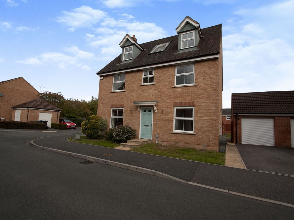 Lockem Road, Devizes SN10  