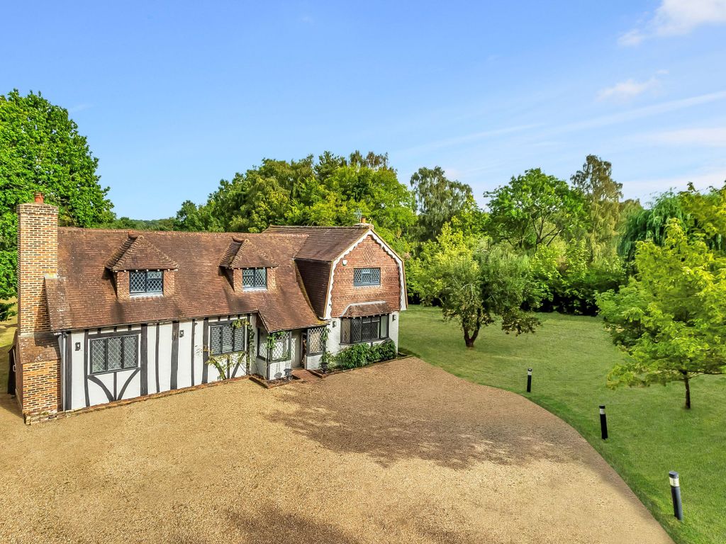 5 bed detached house for sale in Freeways, Stick Hill, Edenbridge TN8, £1,555,000 Zoopla