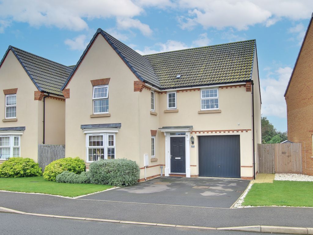 4 bed detached house for sale in Mahaddie Way, Warboys, Huntingdon PE28, £400,000 Zoopla