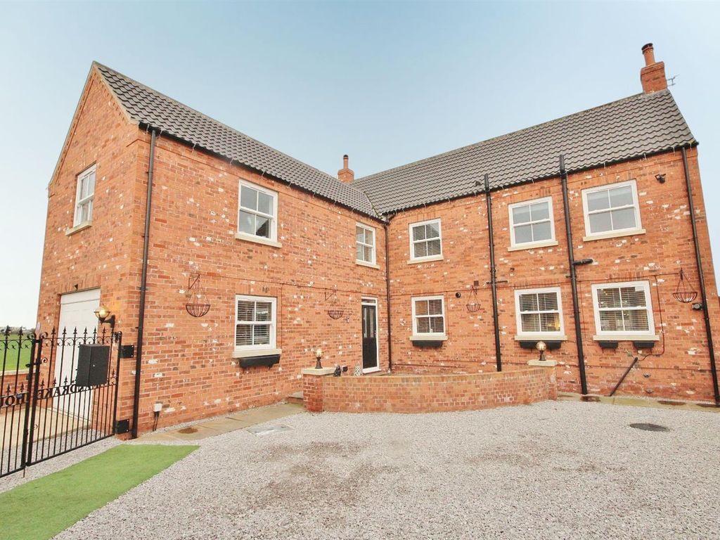 6 bed detached house for sale in Gowdall Road, Snaith, Goole DN14 Zoopla