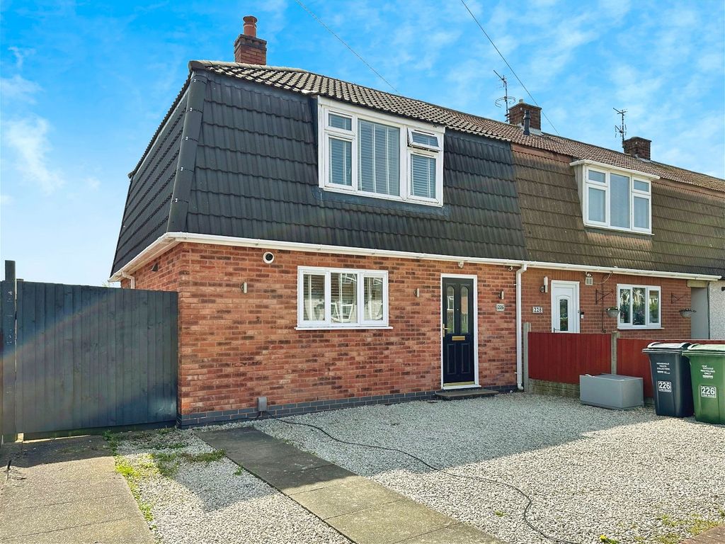 3 bed semidetached house for sale in Link Road, Anstey, Leicester LE7