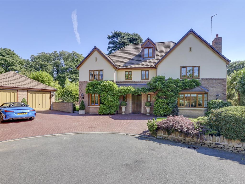 7 bed detached house for sale in Ryefields, Bamford, Rochdale, Greater