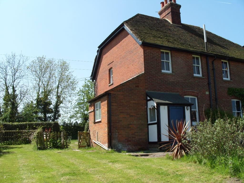 2 bed cottage to rent in 2 Lower Ensden Cottages, Lower Ensden Road