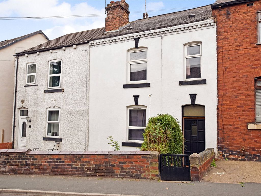 3 bed terraced house for sale in Fall Lane, East Ardsley, Wakefield