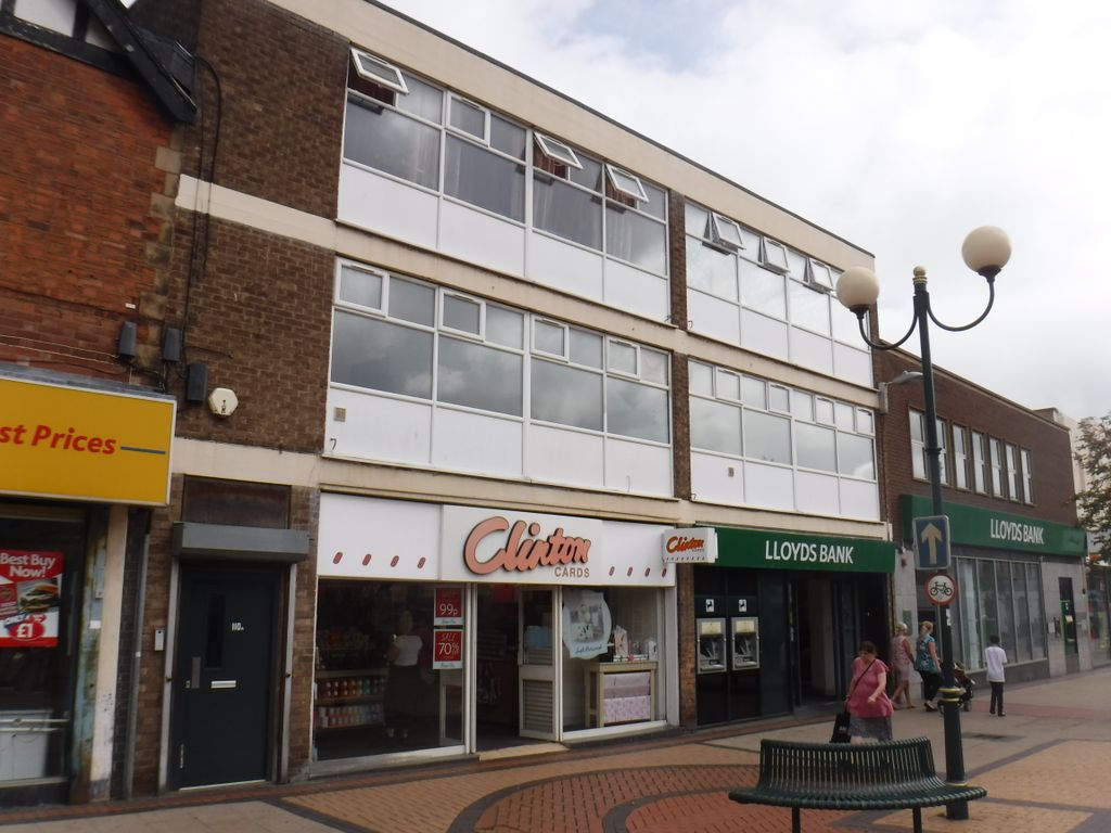 2 bed flat to rent in The Market, High Street, Scunthorpe DN15, £525