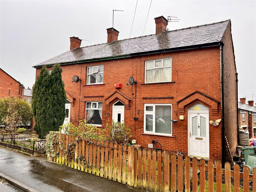 2 bed terraced house for sale in Zetland Street, Dukinfield SK16 Zoopla