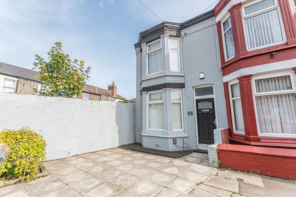 3 bed end terrace house for sale in Clarendon Road, Seaforth, Liverpool
