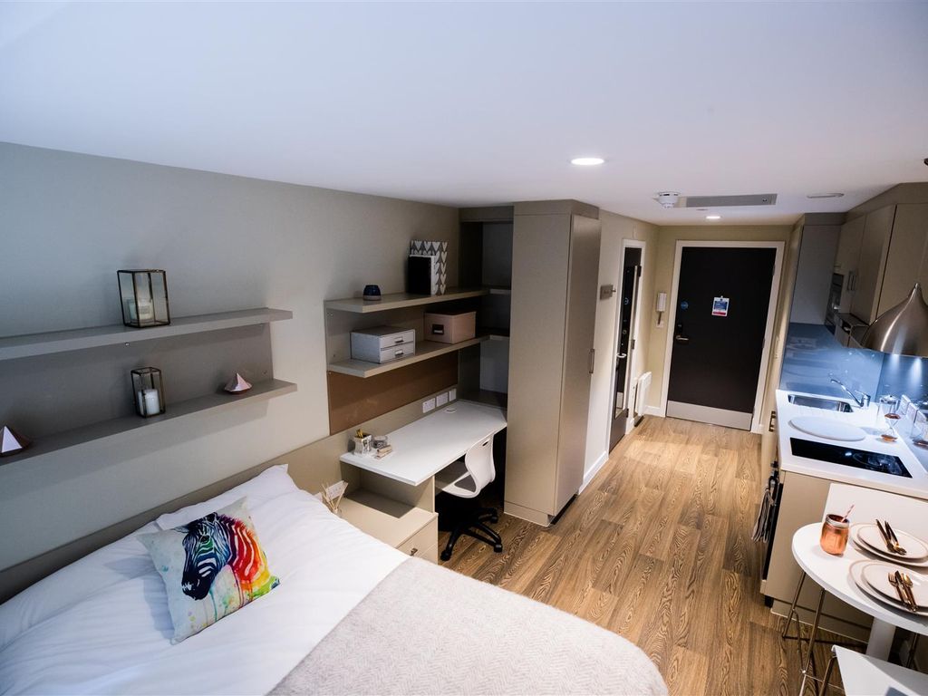 Studio to rent in Pandon Bank, Newcastle Upon Tyne NE1, £715 pcm Zoopla