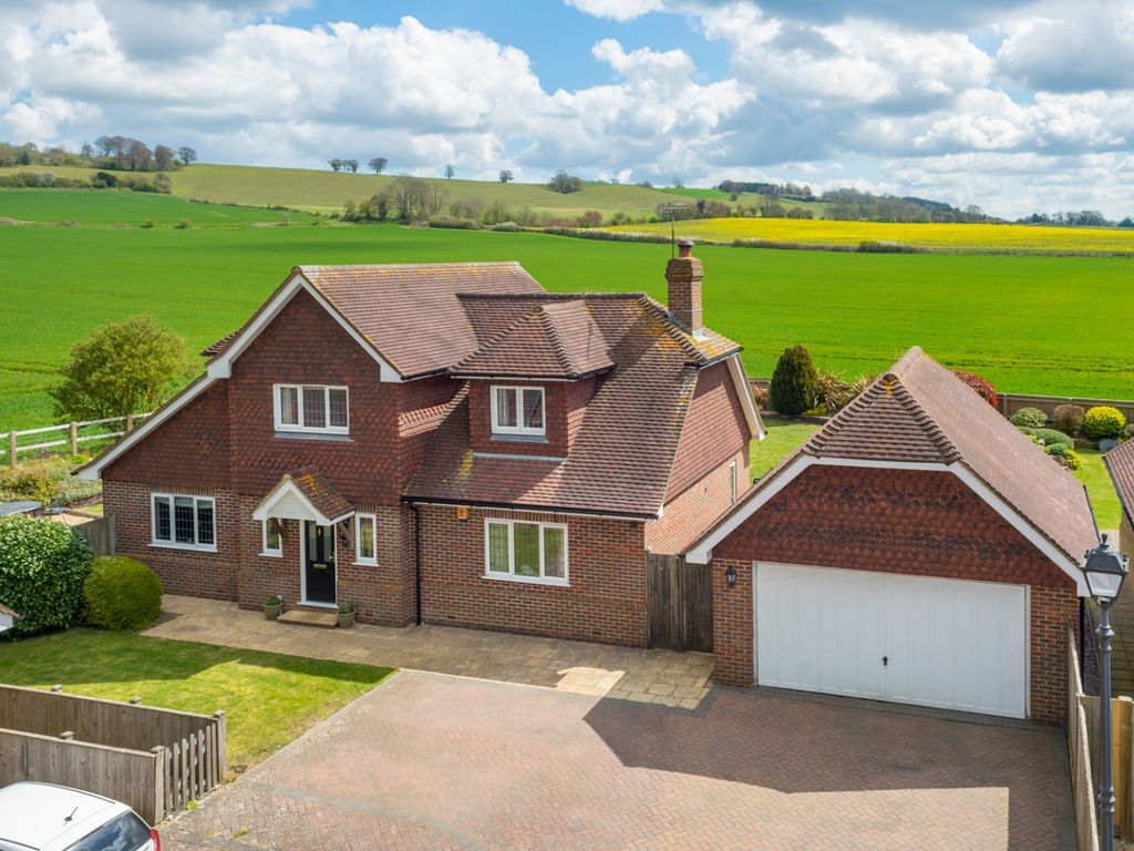 4 bed detached house for sale in Country Ways, Lenham, Maidstone ME17