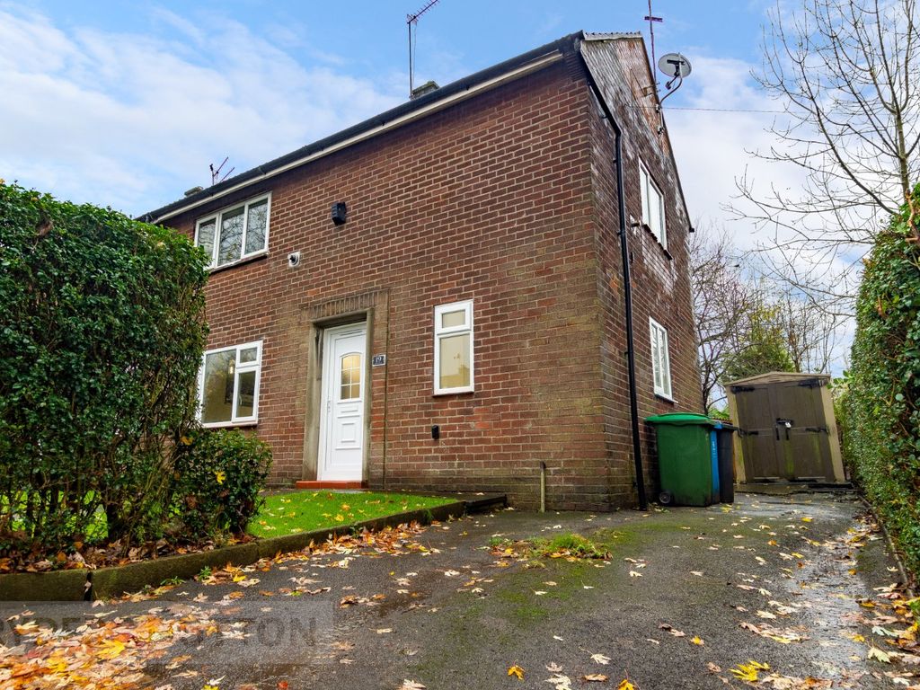 2 bed semidetached house for sale in Queensway, Greenfield