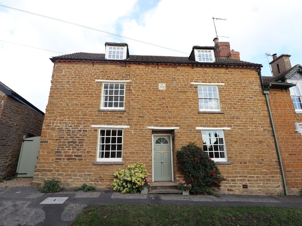 4 bed cottage for sale in School Hill, Newnham NN11 Zoopla