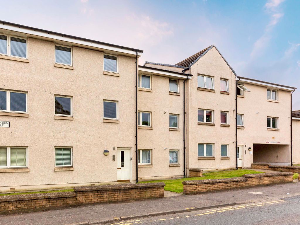 2 bed flat for sale in 3 Coronation Court, Tranent EH33, £42,500 Zoopla
