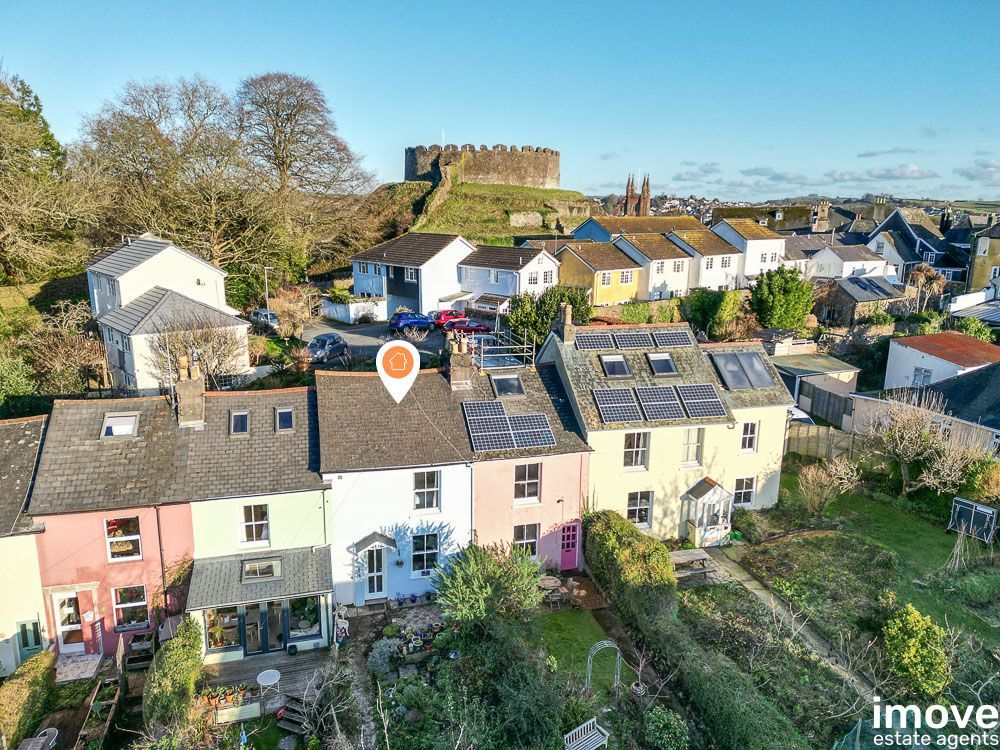 3 bed terraced house for sale in Western Terrace, Totnes TQ9, £390,000