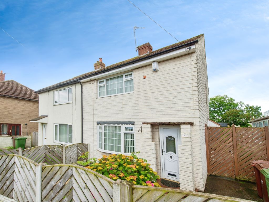 2 bed semidetached house for sale in Crewe Road, Castleford, West