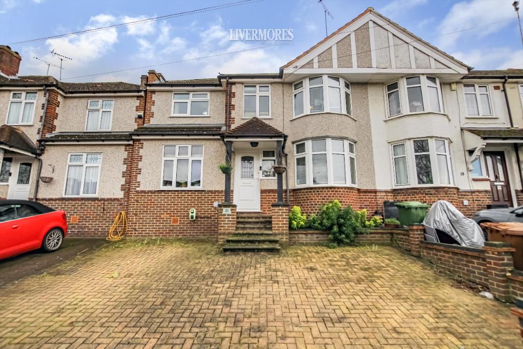 5 bed end terrace house for sale in Holmsdale Grove, Bexleyheath, Kent