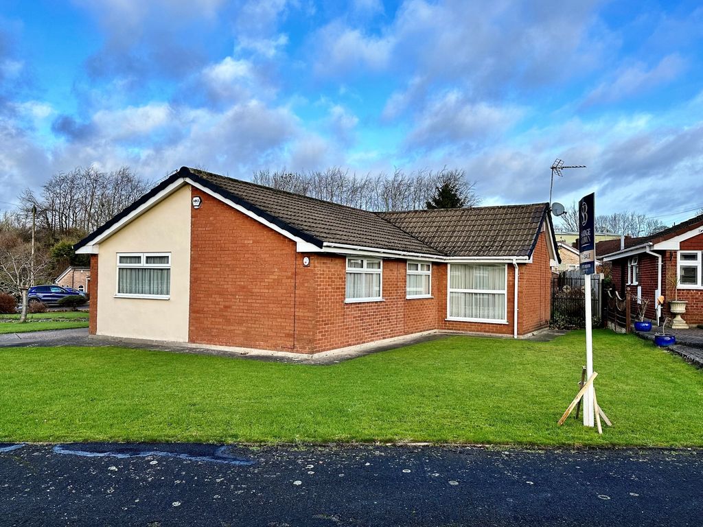 3 bed bungalow for sale in Crays Hill, Swanwick DE55 Zoopla