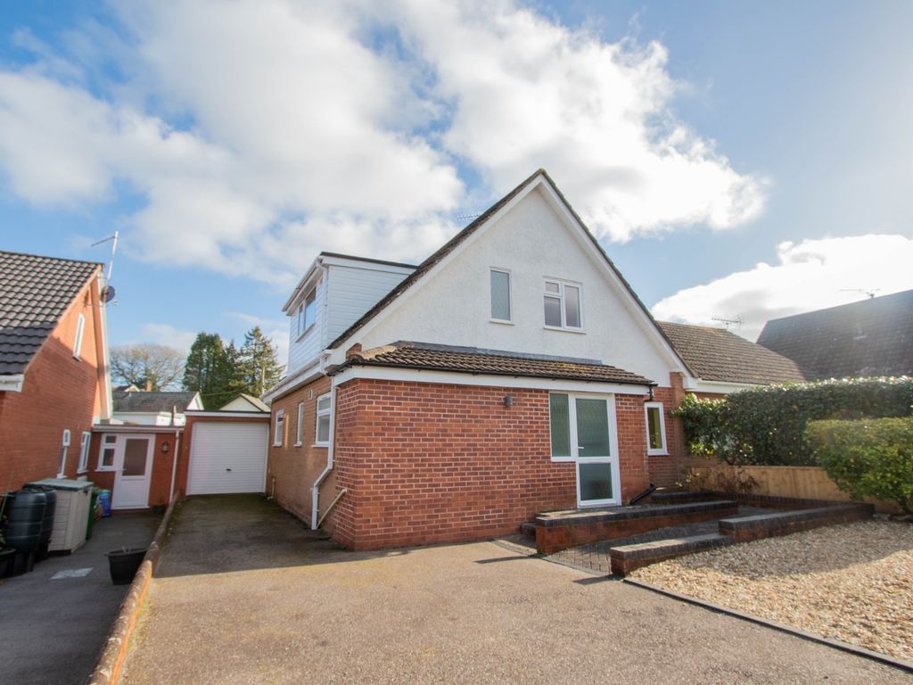 3 bed semidetached bungalow for sale in Little Down Orchard, Newton