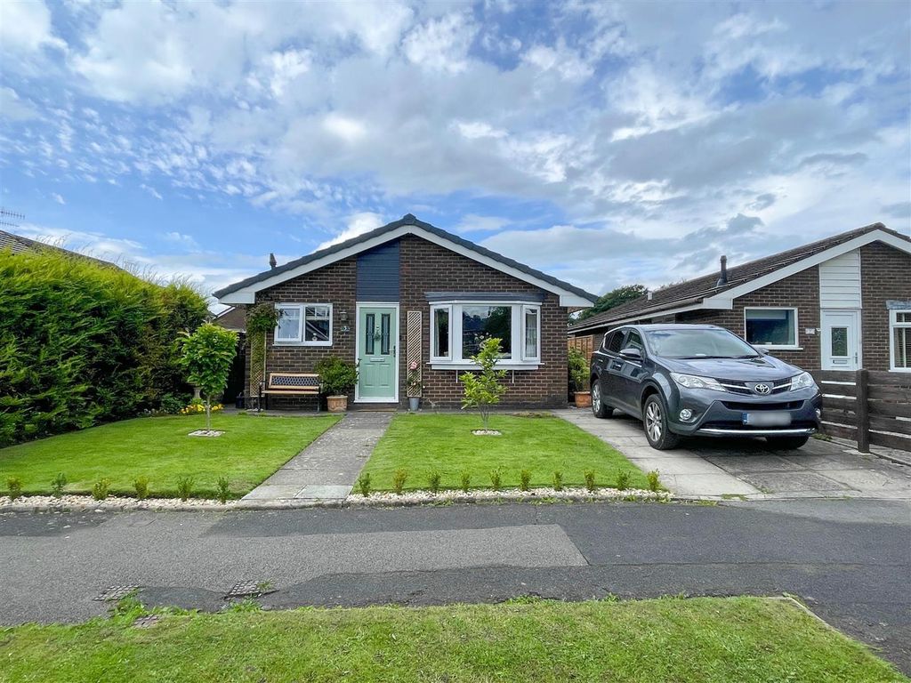 2 bed detached bungalow for sale in Berwick Road, Harpur Hill, Buxton