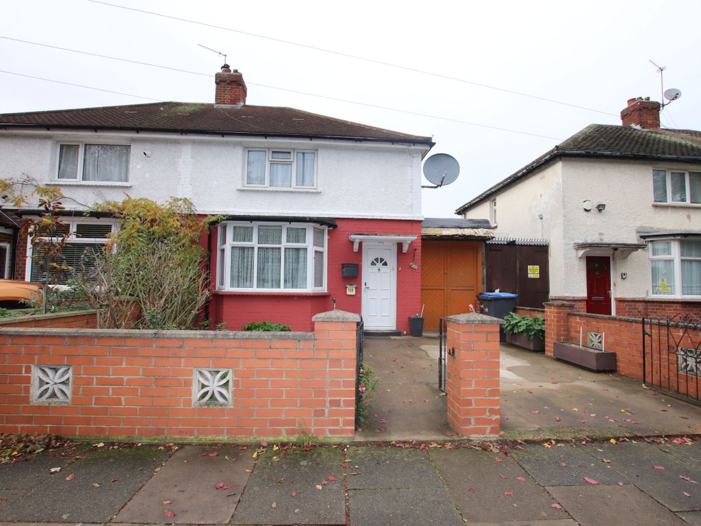 2 bed semidetached house for sale in Galliard Road, London N9, £