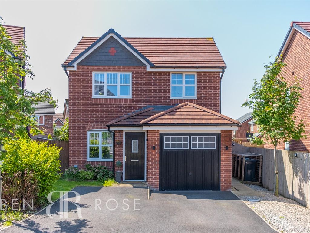 3 bed detached house for sale in Foundry Close, Leyland PR25 Zoopla