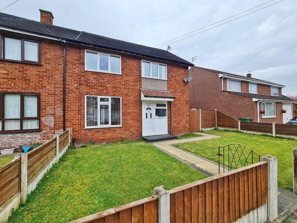 3 bed semidetached house for sale in Heatherway, Sale M33 Zoopla