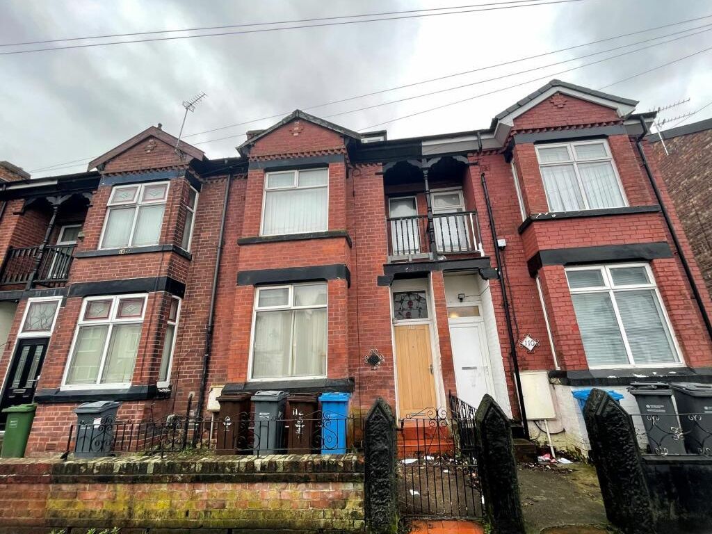 3 bed terraced house for sale in Glen Avenue, Blackley, Manchester M9