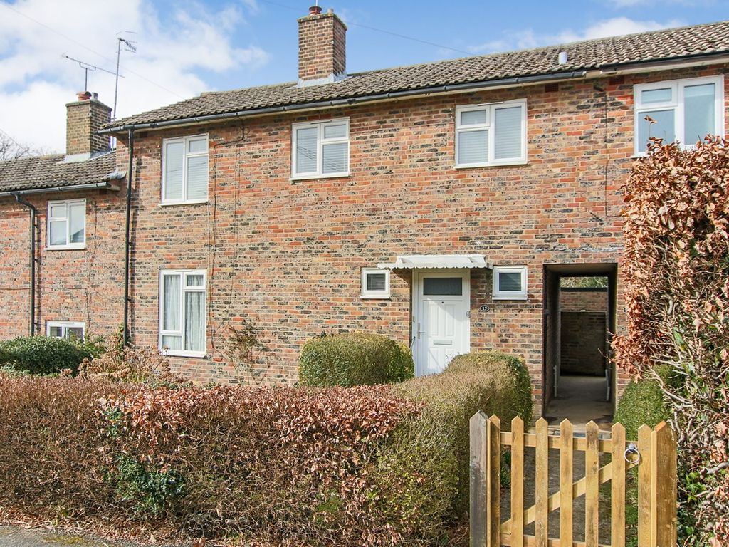 3 bed terraced house for sale in Woodlands Road, East Grinstead RH19