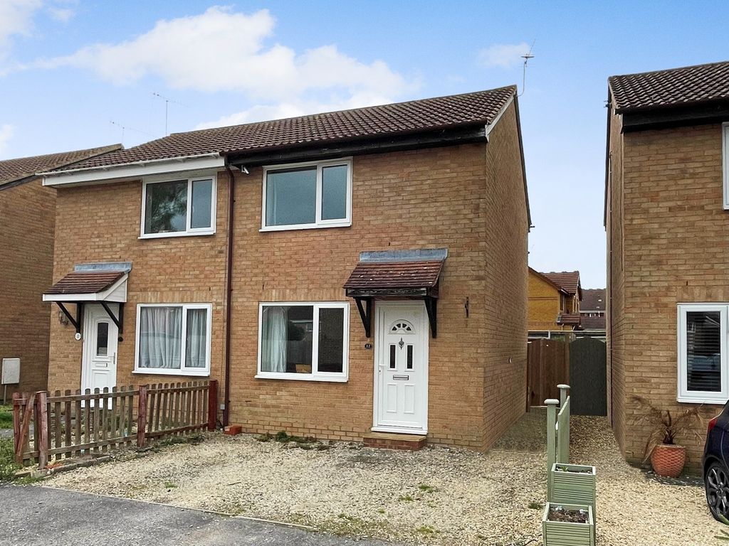 2 bed semidetached house for sale in Marjoram Close, Haydon Wick