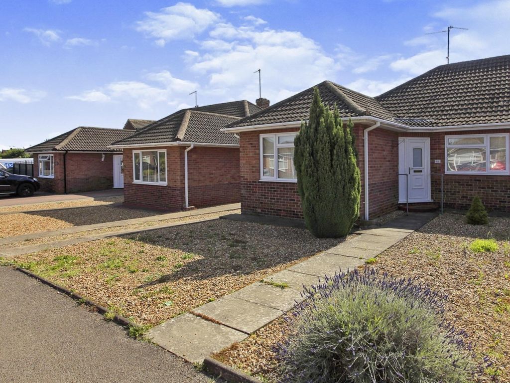 3 bed semidetached bungalow for sale in Storrington Way, Werrington