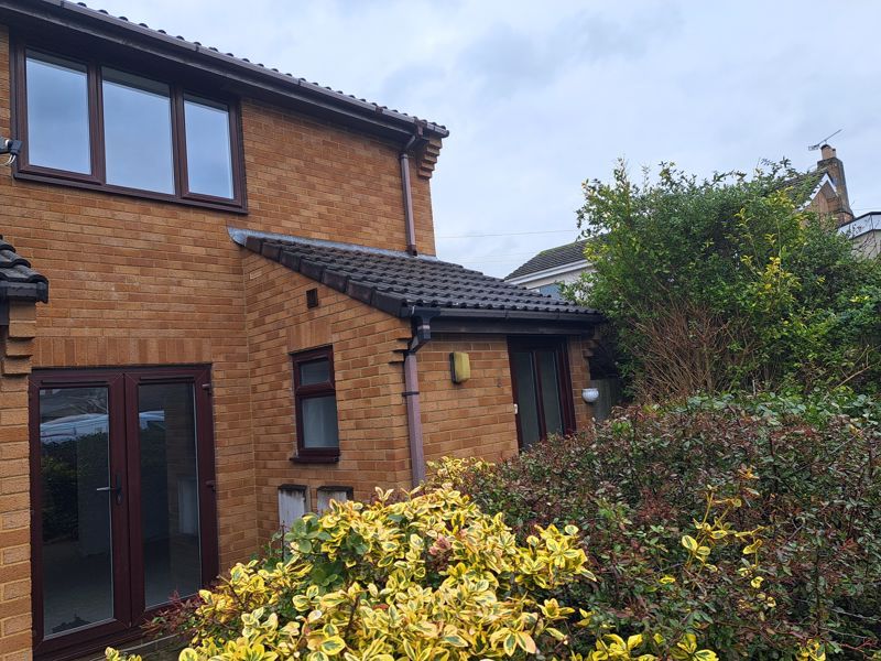 2 bed terraced house to rent in Charles Court, Porte Marsh Road, Calne