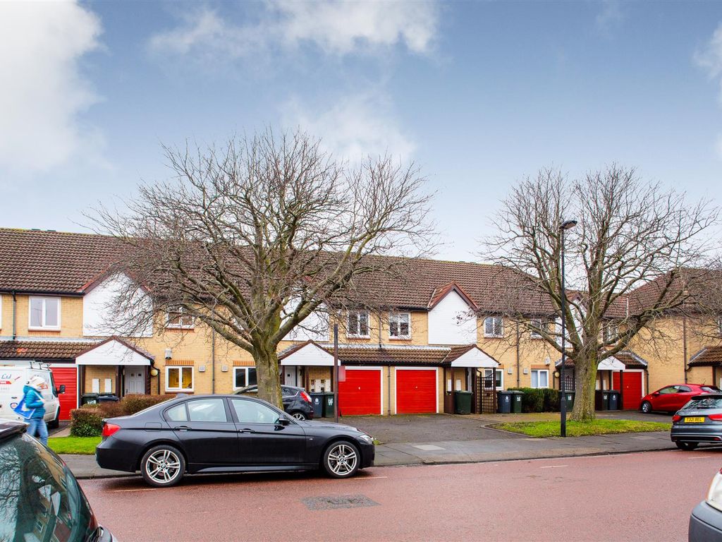 1 bed flat to rent in Langley Mere, Forest Hall, Newcastle Upon Tyne