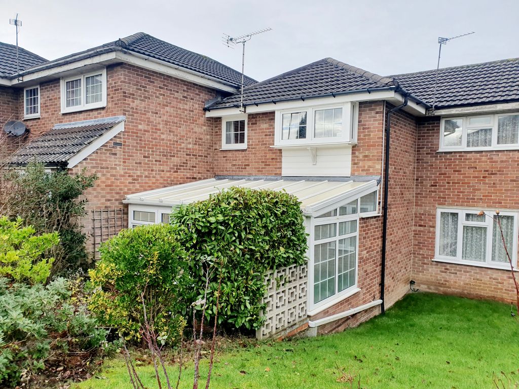 3 bed town house for sale in Farnham Walk, Ilkeston, Derbyshire DE7