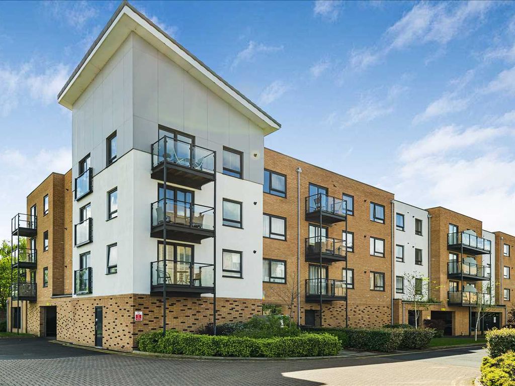 2 bed flat for sale in Creek Mill Way, Dartford DA1, £275,000 Zoopla