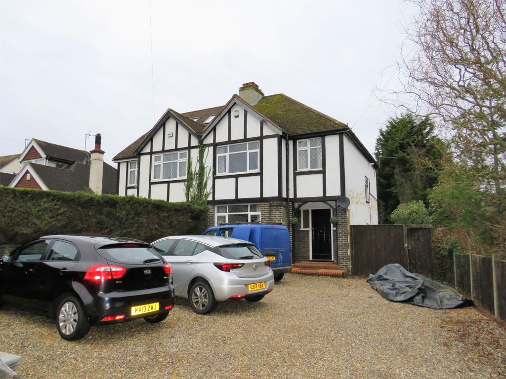 3 bed semidetached house to rent in Loose Road, Loose, Maidstone ME15