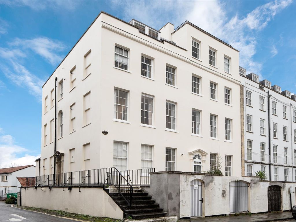 2 bed flat to rent in Clifton Road, Clifton, Bristol BS8 Zoopla