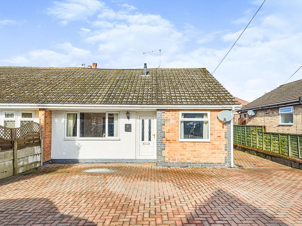 3 bed bungalow for sale in Fenton Avenue, Blackfordby, Swadlincote