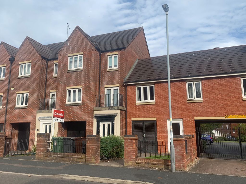 3 bed terraced house for sale in Dunoon Drive, Monmore Grange