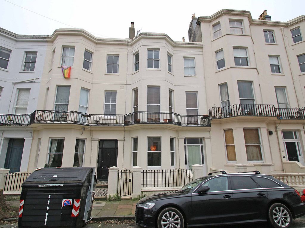 2 bed flat to rent in Compton Avenue, Brighton BN1 Zoopla